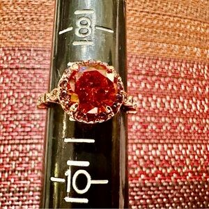 Fragrant Jewels Gold Ring with Vibrant Red Gem